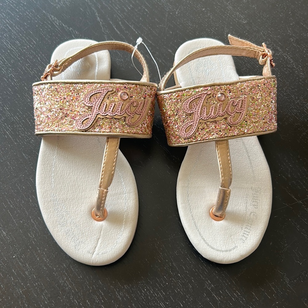 Brand new, juicy couture, little girls, glitter rose gold thong sandal